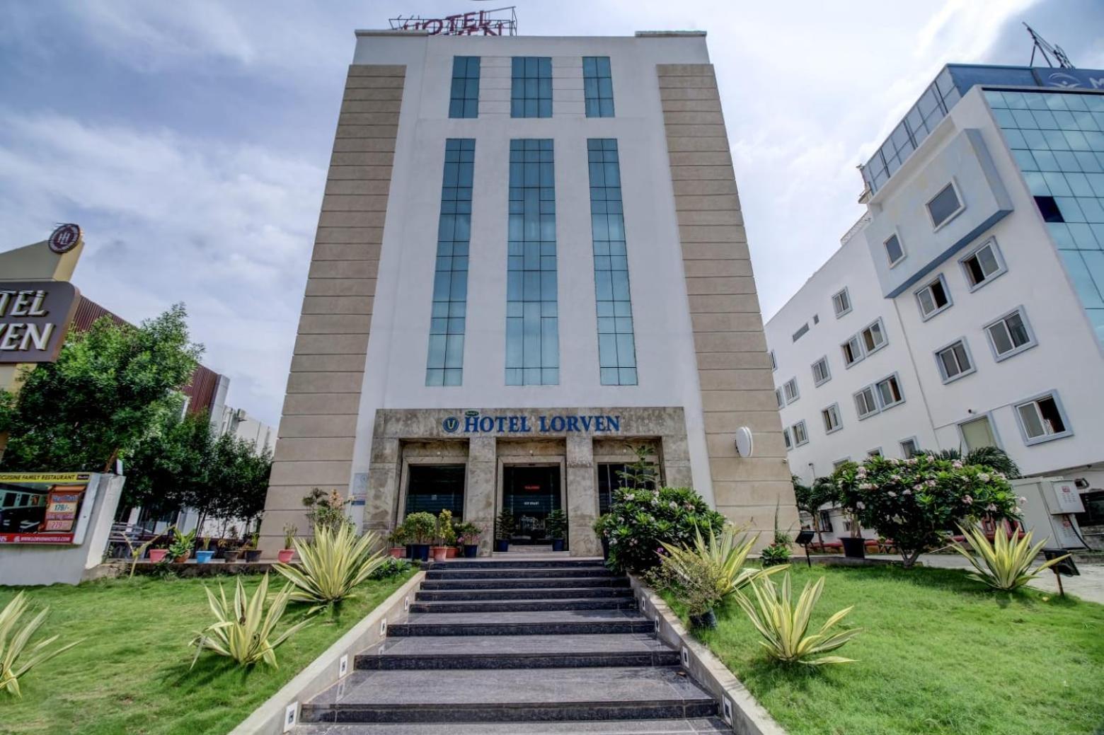 Hotel Lorven Visakhapatnam Zewnętrze zdjęcie